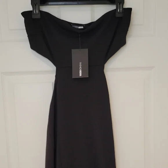 Black Evening Gown w/ Side Slit NWT - Picture 3 of 7
